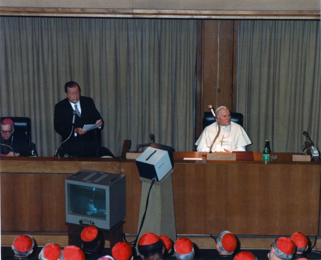 1987. Marzo, 25. Discurso en el Vaticano con motivo del XX aniversario de la Encíclica Populorum Progressio.