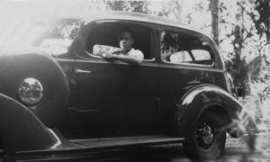 1936. Primer automóvil de Rafael Caldera.