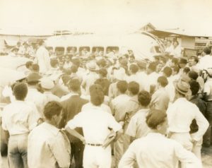 1947. Noviembre - Diciembre. Acto en San Tomé, en la campaña presidencial.