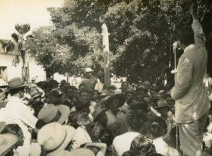 1947. Noviembre - Diciembre. Acto en Zaraza, en la campaña electoral presidencial.