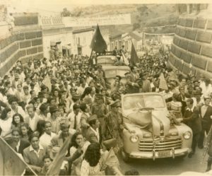 1947. Noviembre - Diciembre. Entrada a San Cristóbal, estado Táchira, en la campaña electoral presidencial.