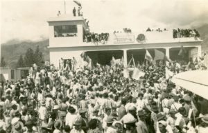 1947. Noviembre - Diciembre.Recibimiento en el aeropuerto de Mérida.