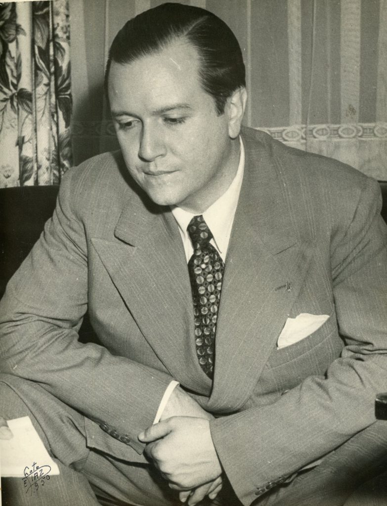 1950. Rafael Caldera en su residencia de Punto Fijo.