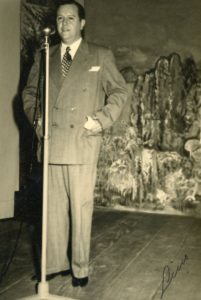 1954. Caracas. Rafael Caldera en el Colegio Nuestra Señora de Guadalupe.