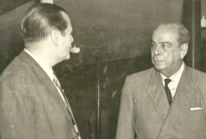 1958. Marzo, 25. Encuentro con Rómulo Gallegos en la Universidad de Los Andes.