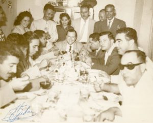 1963. Diciembre, 1. Desayuno con periodistas en el comedor de Puntofijo.