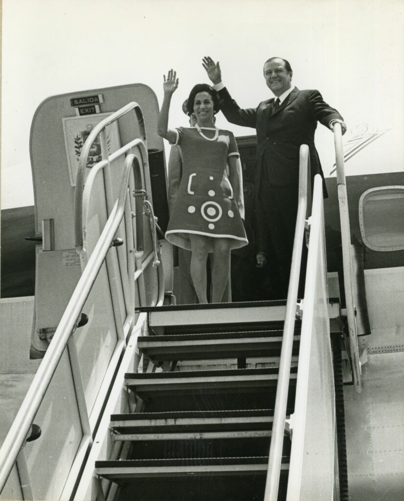 1970. Junio, 5. Despedida a su regreso a Caracas desde USA, a bordo del Coloso de Viasa.
