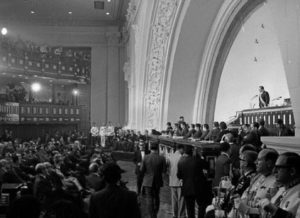 1970. Marzo, 11. Presentando su primer Mensaje al Congreso Nacional.