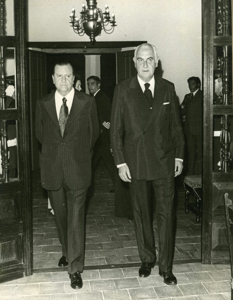 1972. Febrero, 27. Encuentro en La Guzmania, Macuto, con el presidente de la República Argentina, Alejandro Lanusse.