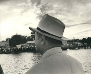 1974. Junto al río Orinoco.