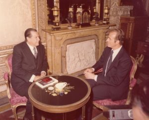 1977. Marzo, 8. Con el Rey Juan Carlos I, en Madrid.