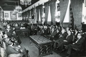 1979. Abril, 20. En el paraninfo del Palacio de las Academias, presentación de Estudios sobre la Constitución en homenaje de la UCV.