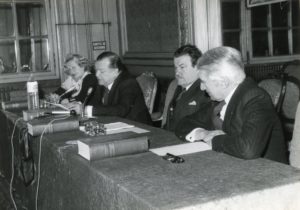 1980. Enero, 23. Conferencia en la Academie Diplomatique, París.