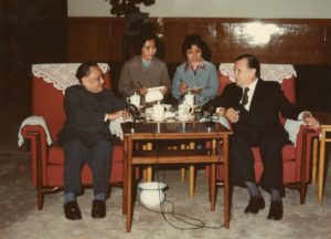 1981. Abril, 6. Encuentro con Deng Xiaoping en Beijing, China.