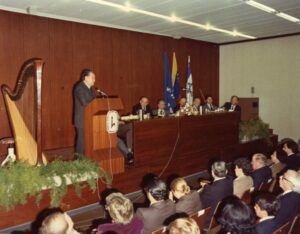 1981. Diciembre, 23. Conferimiento del Doctorado Honoris Causa de la Universidad Hebrea de Jerusalén.