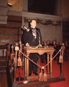 1981. Diciembre, 6. Sesión solemne en honor a Andrés Bello de la Real Academia Española, Madrid.