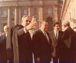 1984. Diciembre, 4. Audiencia con SS Juan Pablo II.