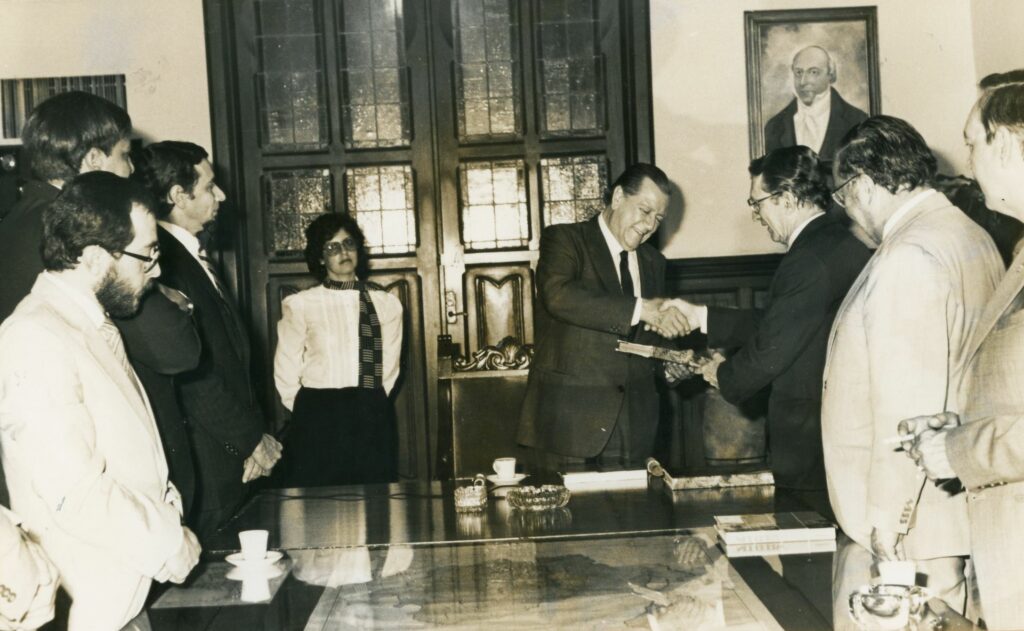 1984. Mayo, 9. en la Gobernación de Antioquia, Medellín.