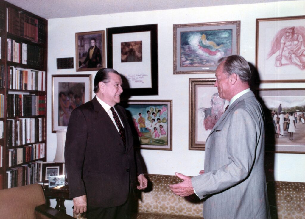 1984. Octubre, 9. Visita a Tinajero por el excanciller alemán Willy Brandt.
