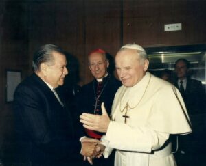 1987. Marzo, 25. XX Aniversario Encíclica Populorum Progressio.
