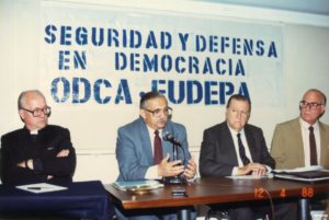 1988. Abril, 12. Seminario de ODCA sobre seguridad y defensa en Buenos Aires, Argentina.