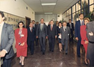 1988. Septiembre, 19. Con el Rey Juan Carlos I, en la instalación del XII Congreso Internacional de Derecho del Trabajo y de la Seguridad Social, en Madrid.