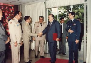 1992. Septiembre, 24. Visita y conferencia en el Instituto de Altos Estudios de la Defensa Nacional (IADEN).