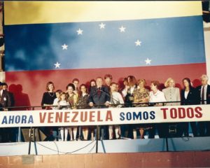 1993. Diciembre, 5. Declaración de la victoria en el comando de campaña.