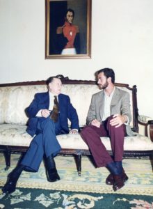 1995. Junto al príncipe Felipe de Asturias, en La Casona.