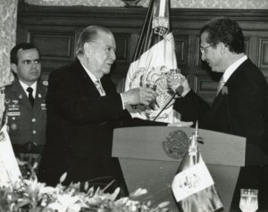 1997. Febrero, 6. Cena en el Palacio Nacional, ofrecida ofrecida por el presidente Ernesto Zedillo.