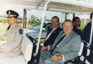 1997. Noviembre, 7. Con el Rey Juan Carlos I de España en la VII Cumbre Iberoamericana, en Margarita.