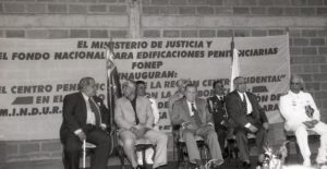 1998. Diciembre, 12. Inauguración del Centro Penitenciario de la Región Centro-Occidental en Barquisimeto, estado Lara.