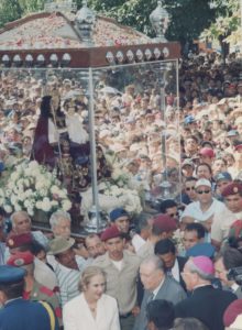 1998. Enero, 14. Participación en la procesión de la Divina Pastora.