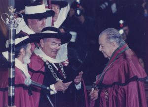 1998. Octubre 17. Ceremonia de entronización de la Cofradía del Vino de Oporto.