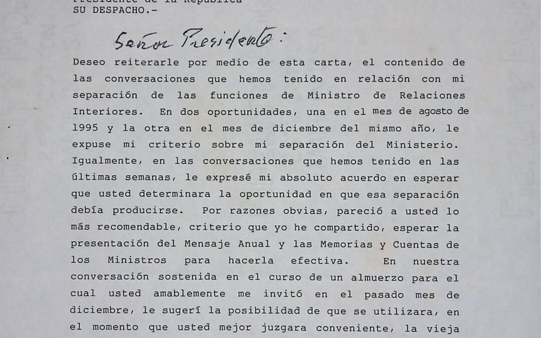 1996. Marzo, 12. Renuncia al cargo de Ministro de Relaciones Interiores